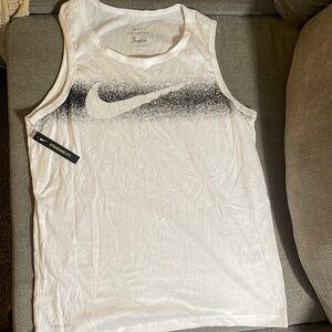Nike tank